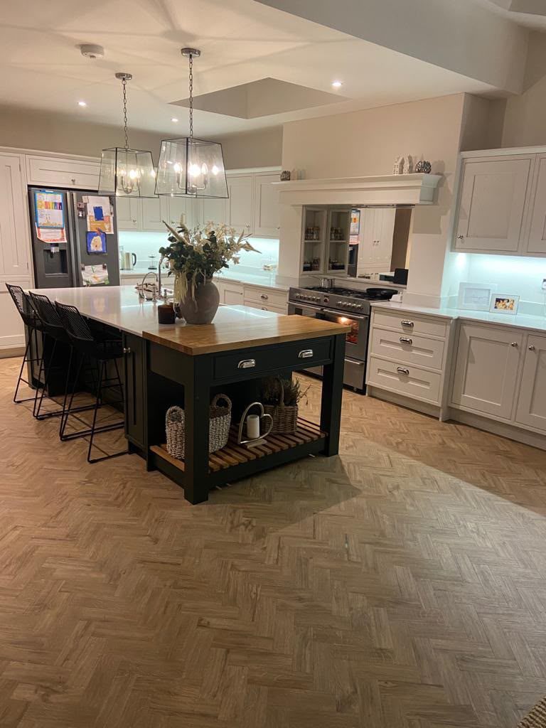Classic kitchen with a contrasting island